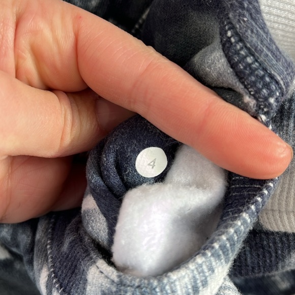 Lululemon scuba zip up - Picture 2 of 3